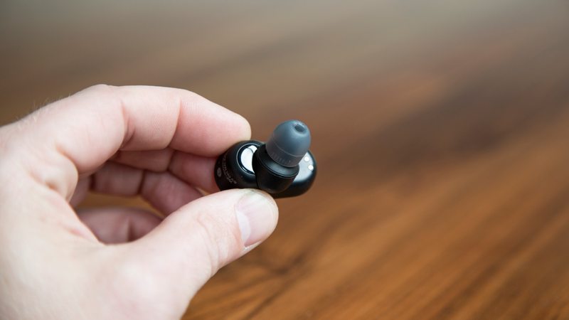 Illustration for article titled Sony's New Truly Wireless Noise-Canceling Earbuds Feel Like a Fancy Step Forward